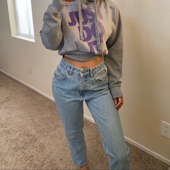 Nike Tops - Gray Nike crop hoodie